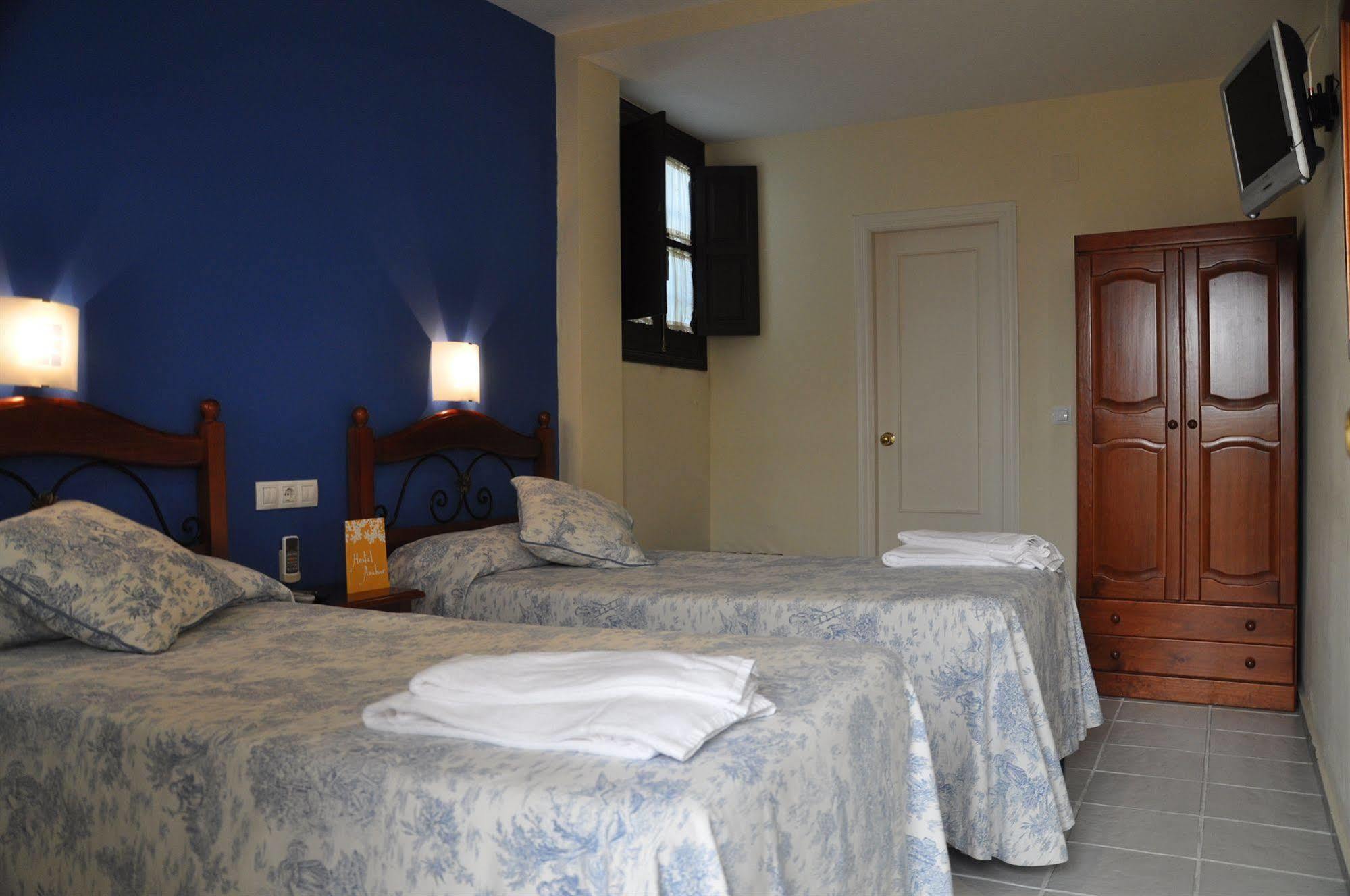 Hostal Azahar Кордова Екстер'єр фото